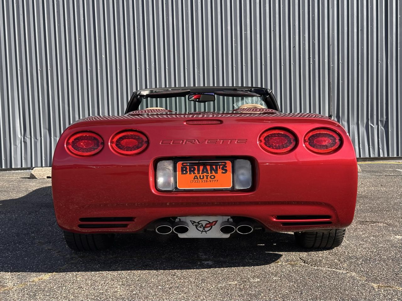 Chevrolet Corvette 2dr Convertible 2001