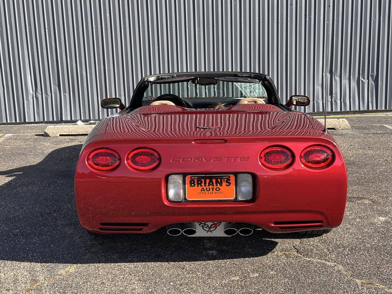 Chevrolet Corvette 2dr Convertible 2001