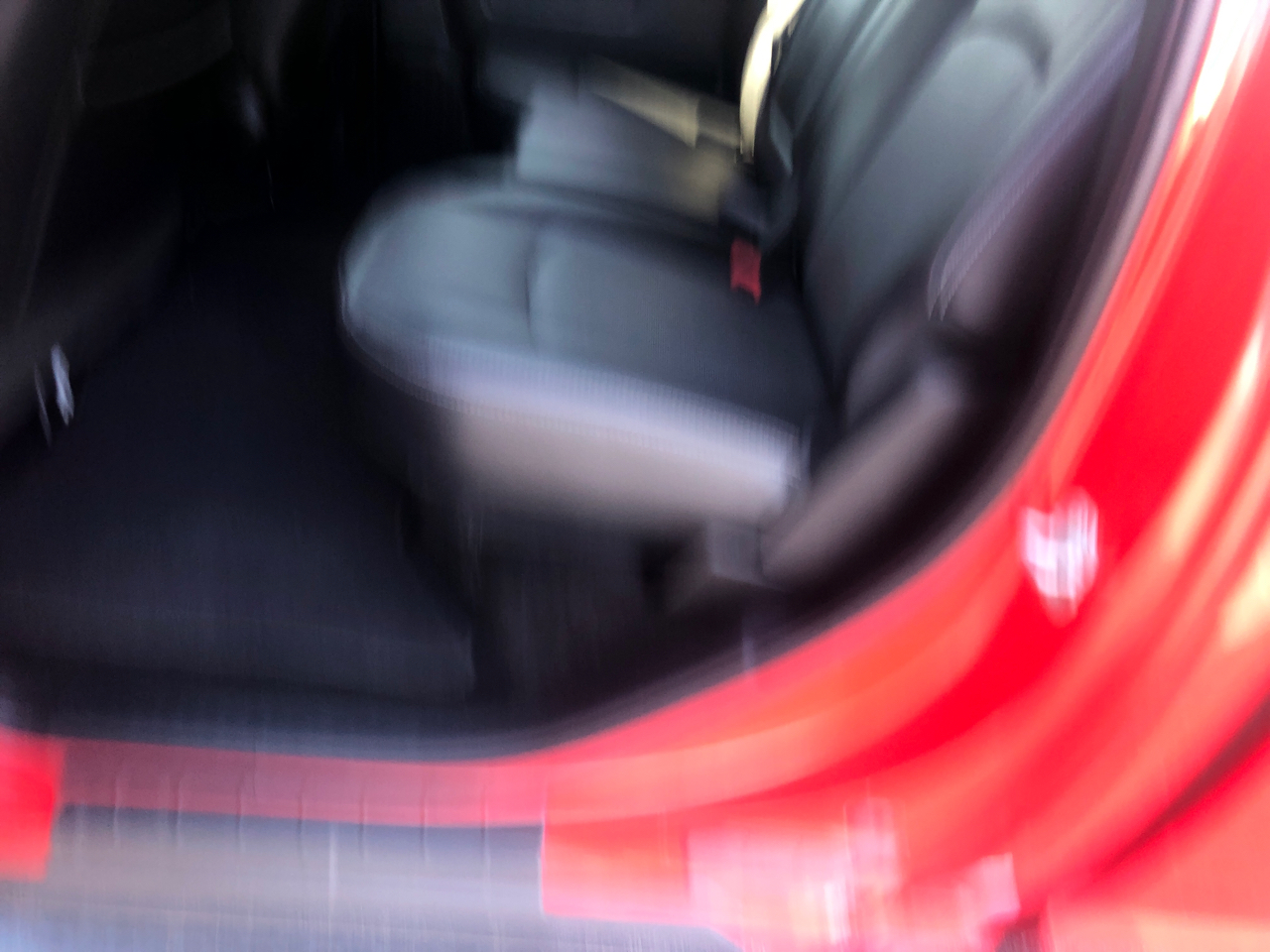 RAM 1500 4WD Crew Cab 149" Laramie 2015