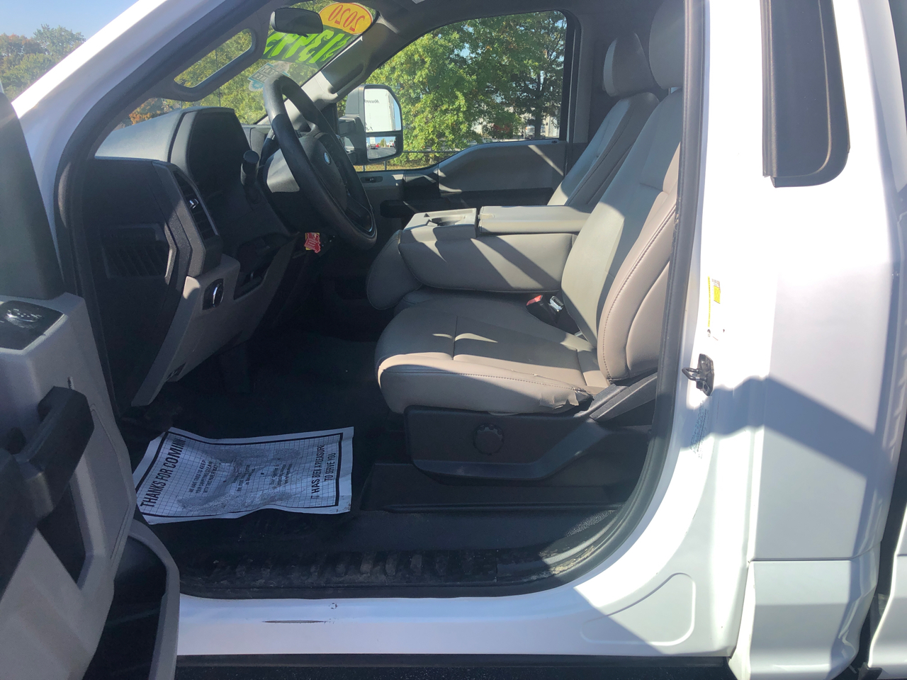 Ford Super Duty F-250 SRW XLT 2WD Reg Cab 8' Box 2020