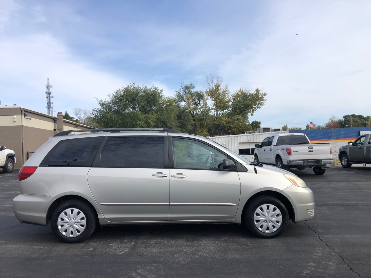 Toyota Sienna 5dr CE FWD 7-Passenger (Natl) 2004