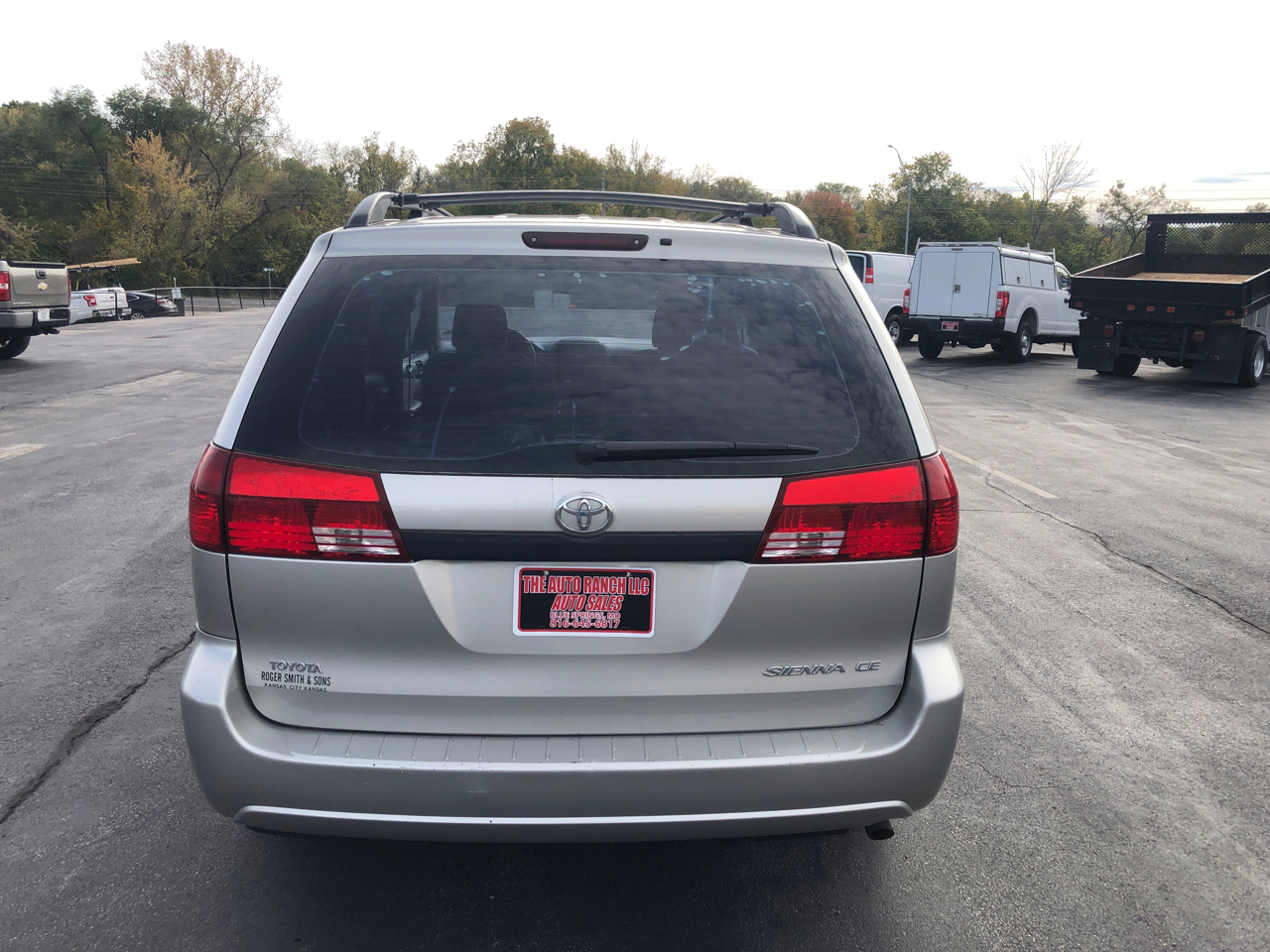 Toyota Sienna 5dr CE FWD 7-Passenger (Natl) 2004