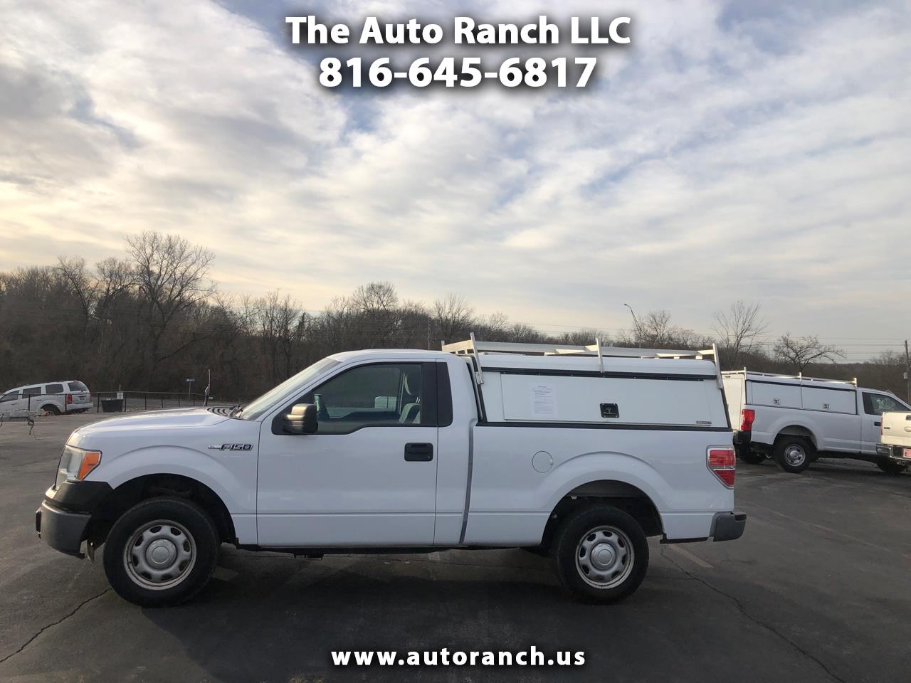 2014 Ford F-150 2WD Reg Cab 126" STX