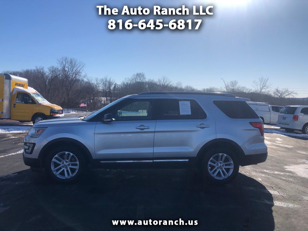 2016 Ford Explorer FWD 4dr XLT