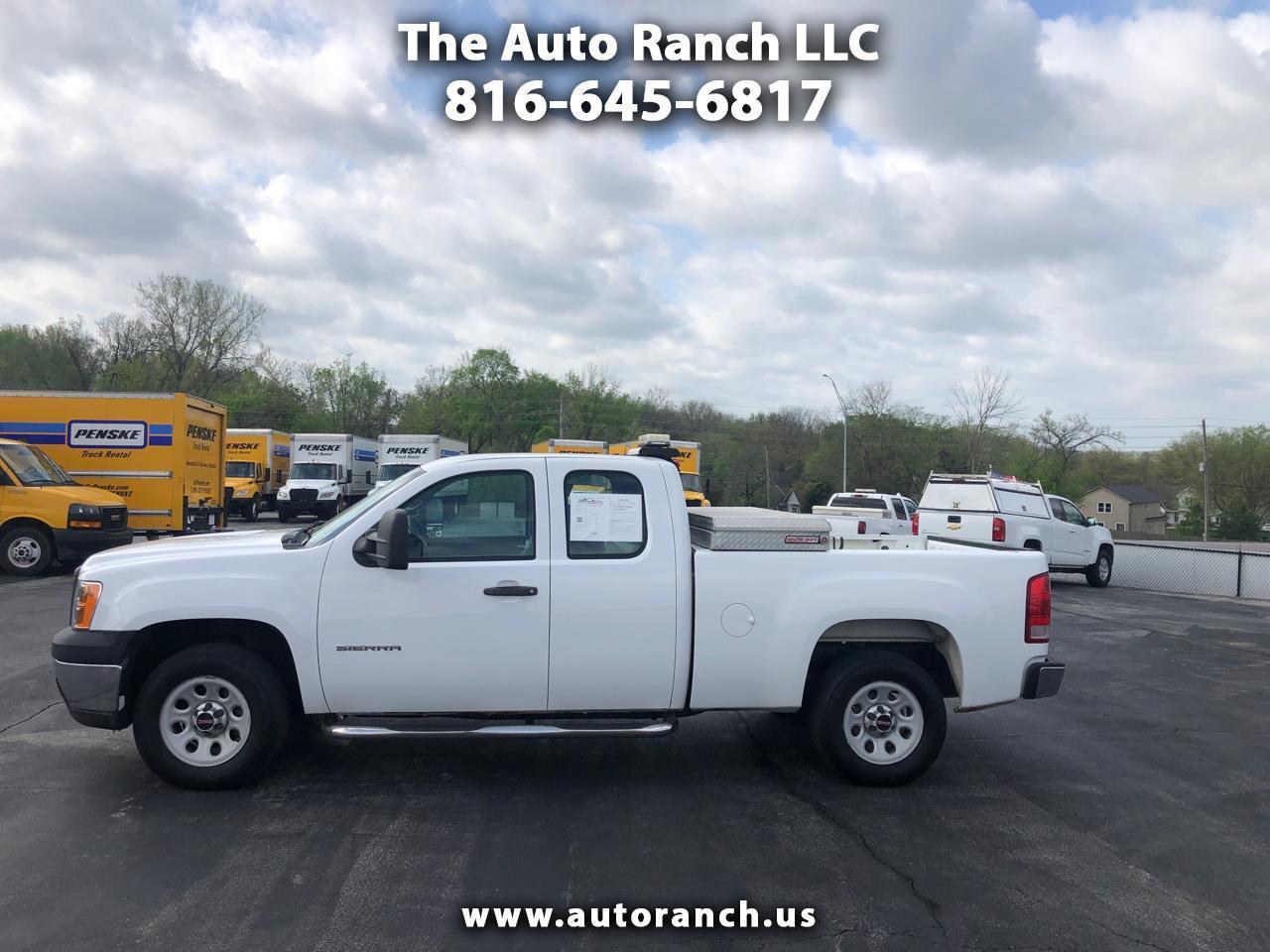 2013 GMC Sierra 1500 2WD Ext Cab 143.5" Work Truck