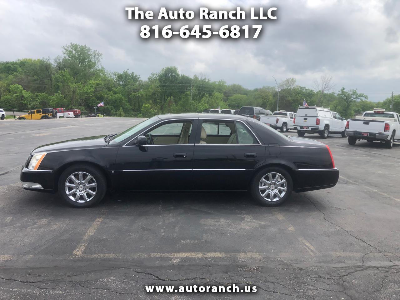 2009 Cadillac DTS 4dr Sdn w/1SC