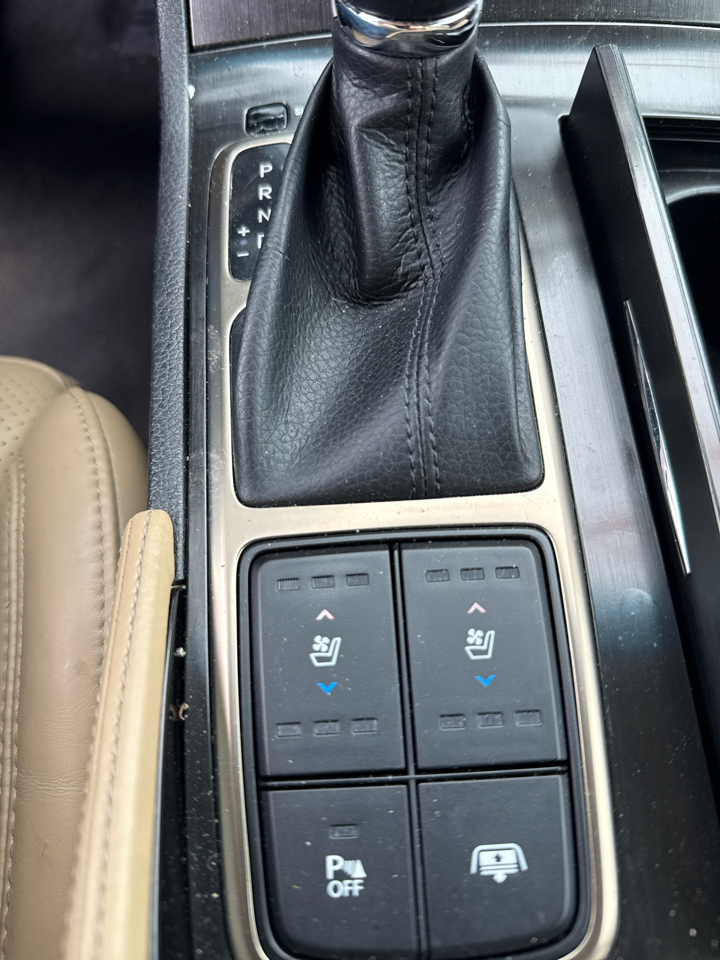 Hyundai Azera 3.3L 2013