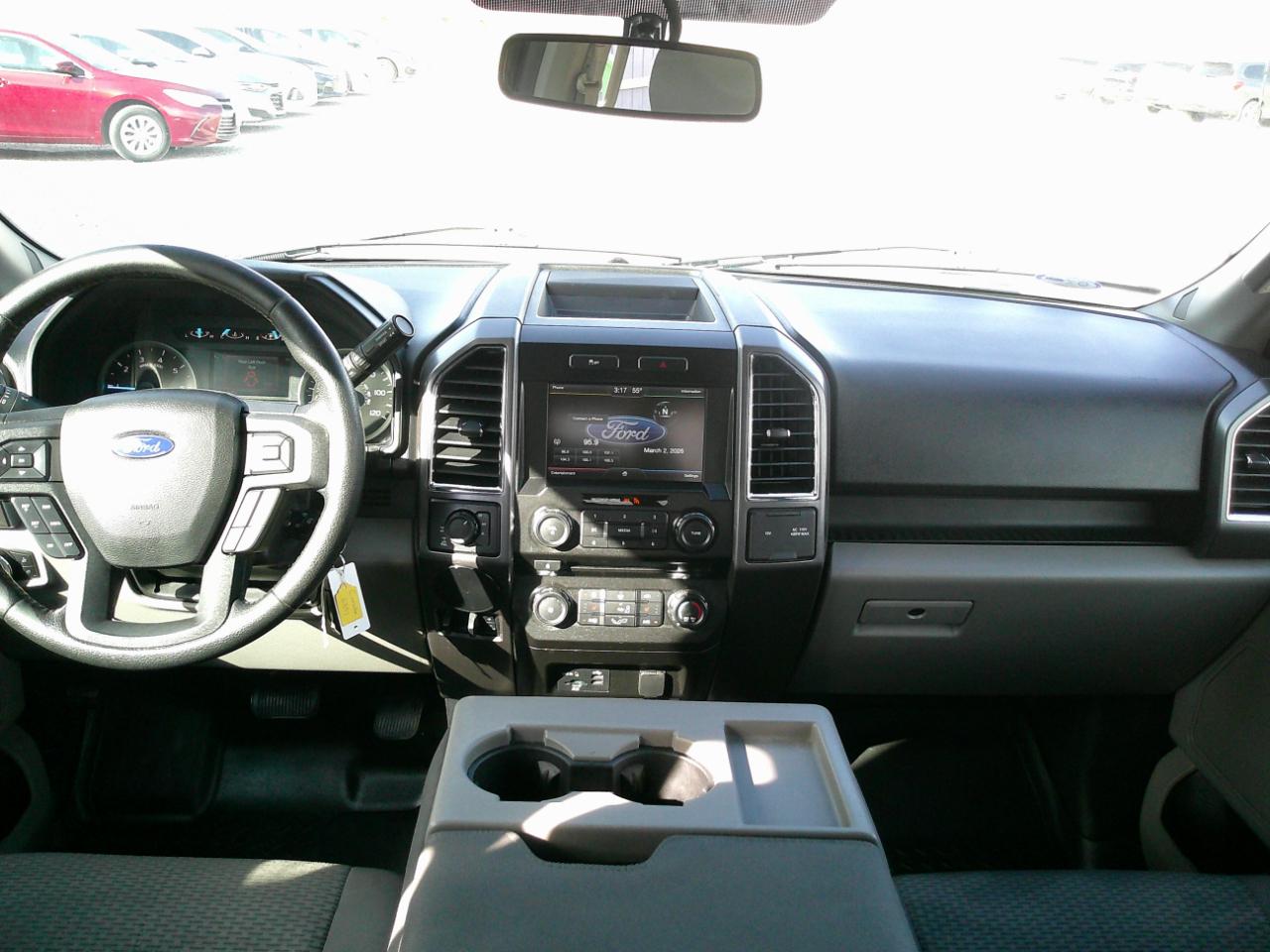 Ford F-150 XLT SuperCrew 5.5-ft. Bed 4WD 2015