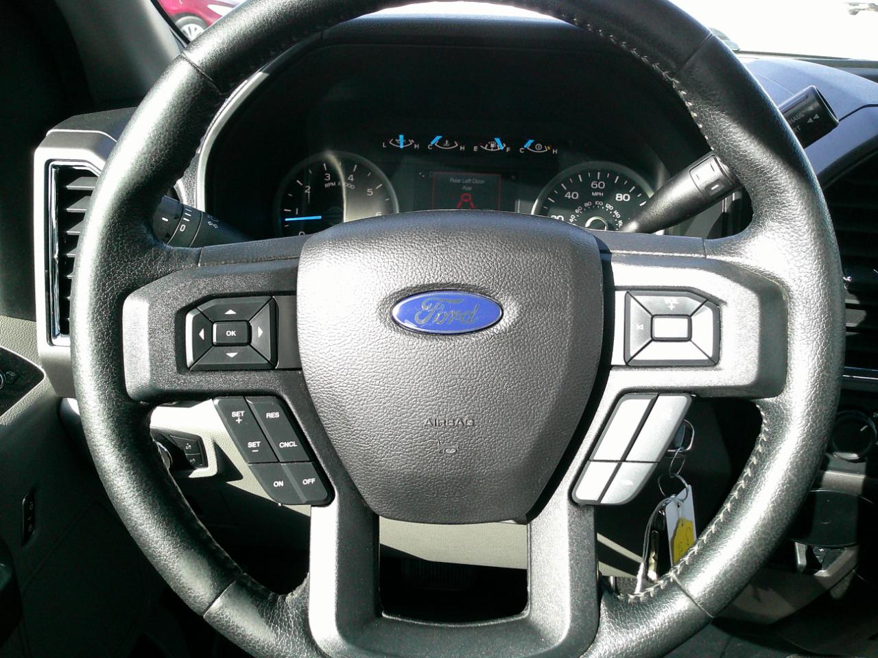 Ford F-150 XLT SuperCrew 5.5-ft. Bed 4WD 2015