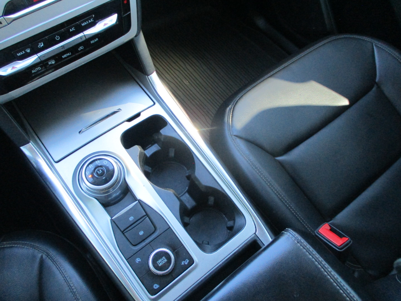 Ford Explorer XLT AWD 2020 Ford Explorer XLT AWD 2020