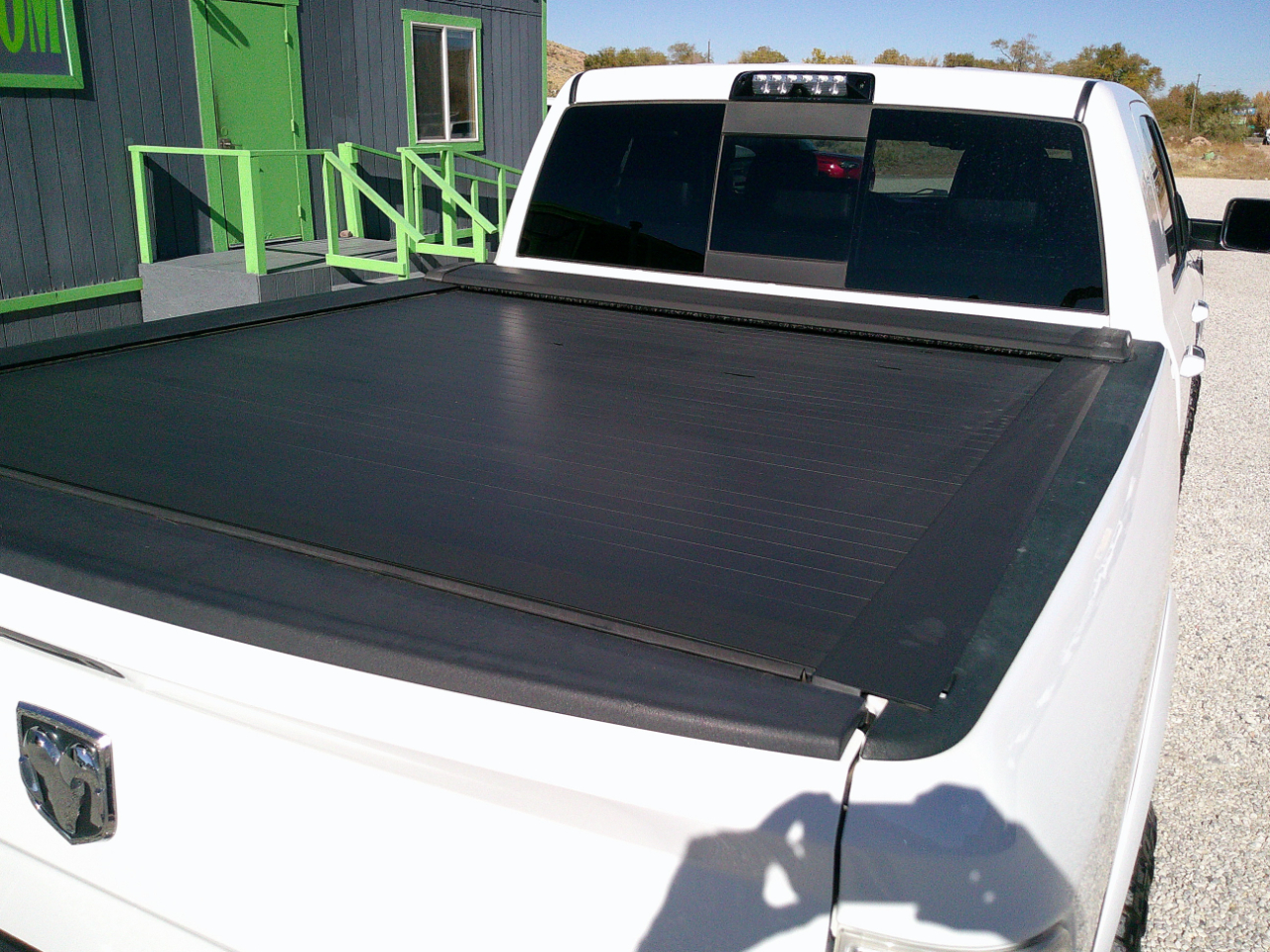 RAM 3500 Laramie Mega Cab 4WD 2017 RAM 3500 Laramie Mega Cab 4WD 2017