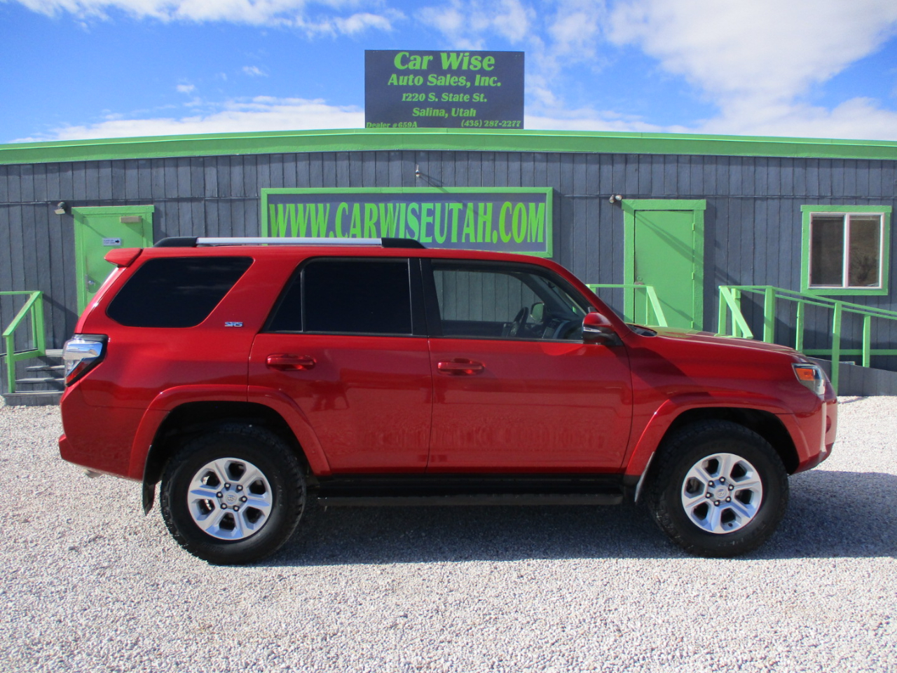 Toyota 4Runner SR5 Premium 4D SUV 4X4 V6 2020