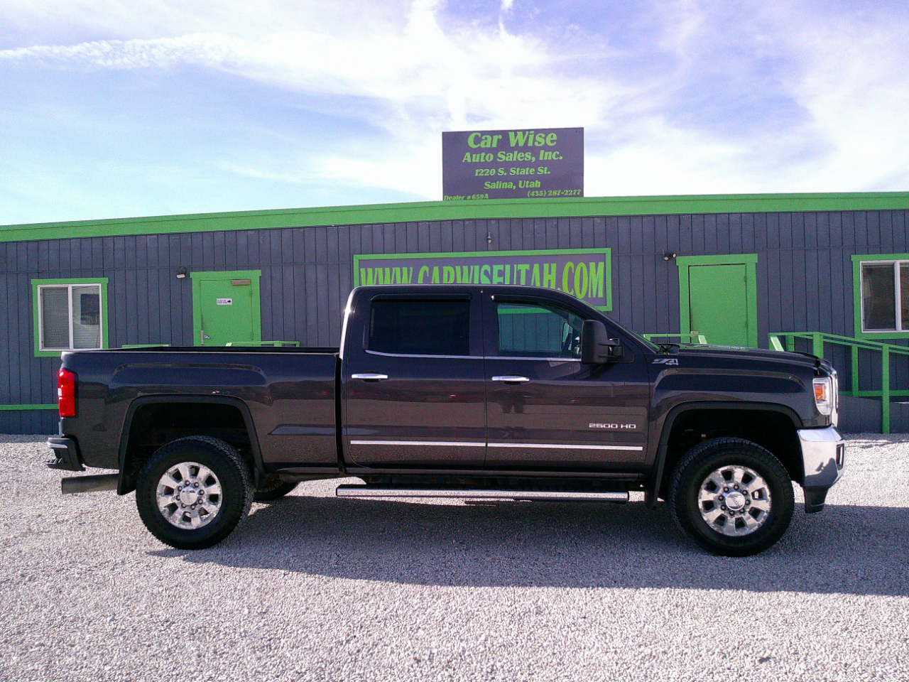 GMC Sierra 2500HD SLT Crew Cab 4WD 2015