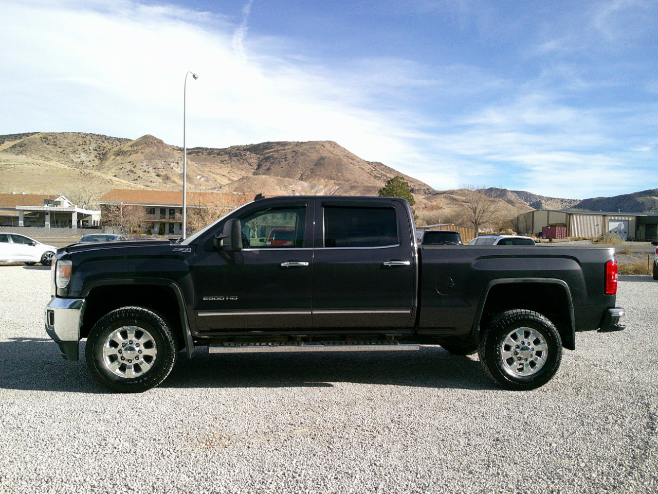 GMC Sierra 2500HD SLT Crew Cab 4WD 2015