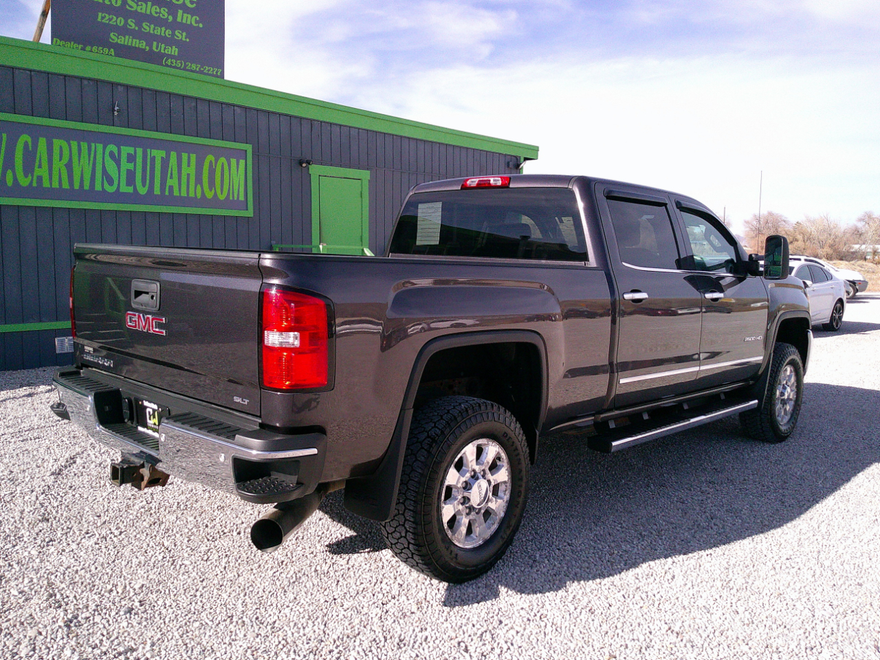 GMC Sierra 2500HD SLT Crew Cab 4WD 2015