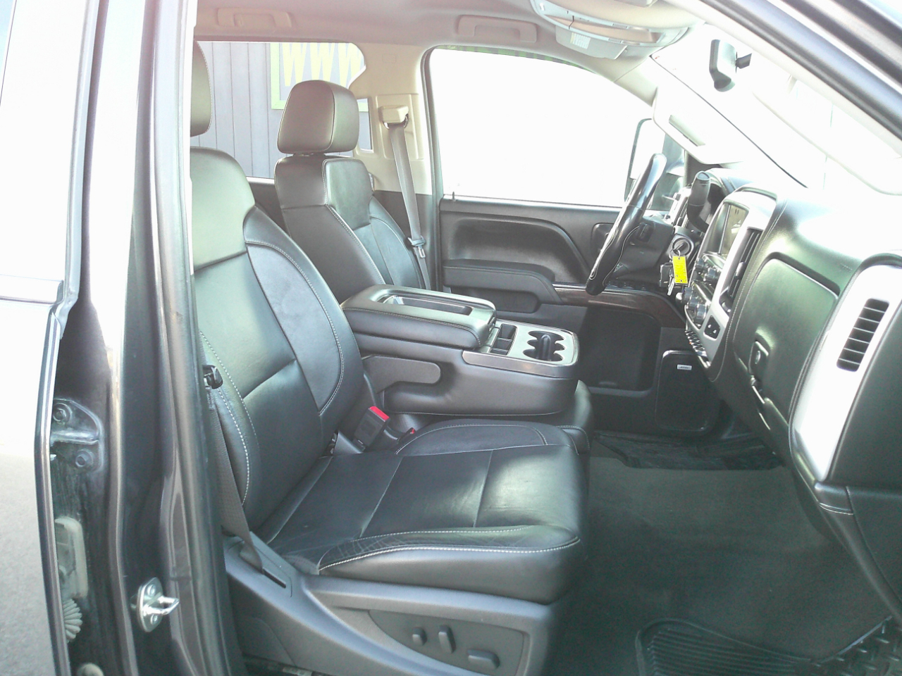 GMC Sierra 2500HD SLT Crew Cab 4WD 2015