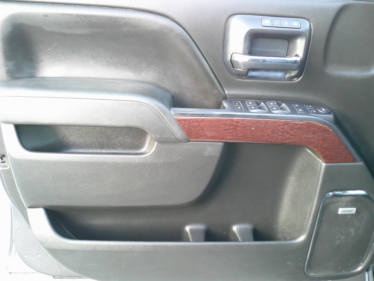 GMC Sierra 2500HD SLT Crew Cab 4WD 2015