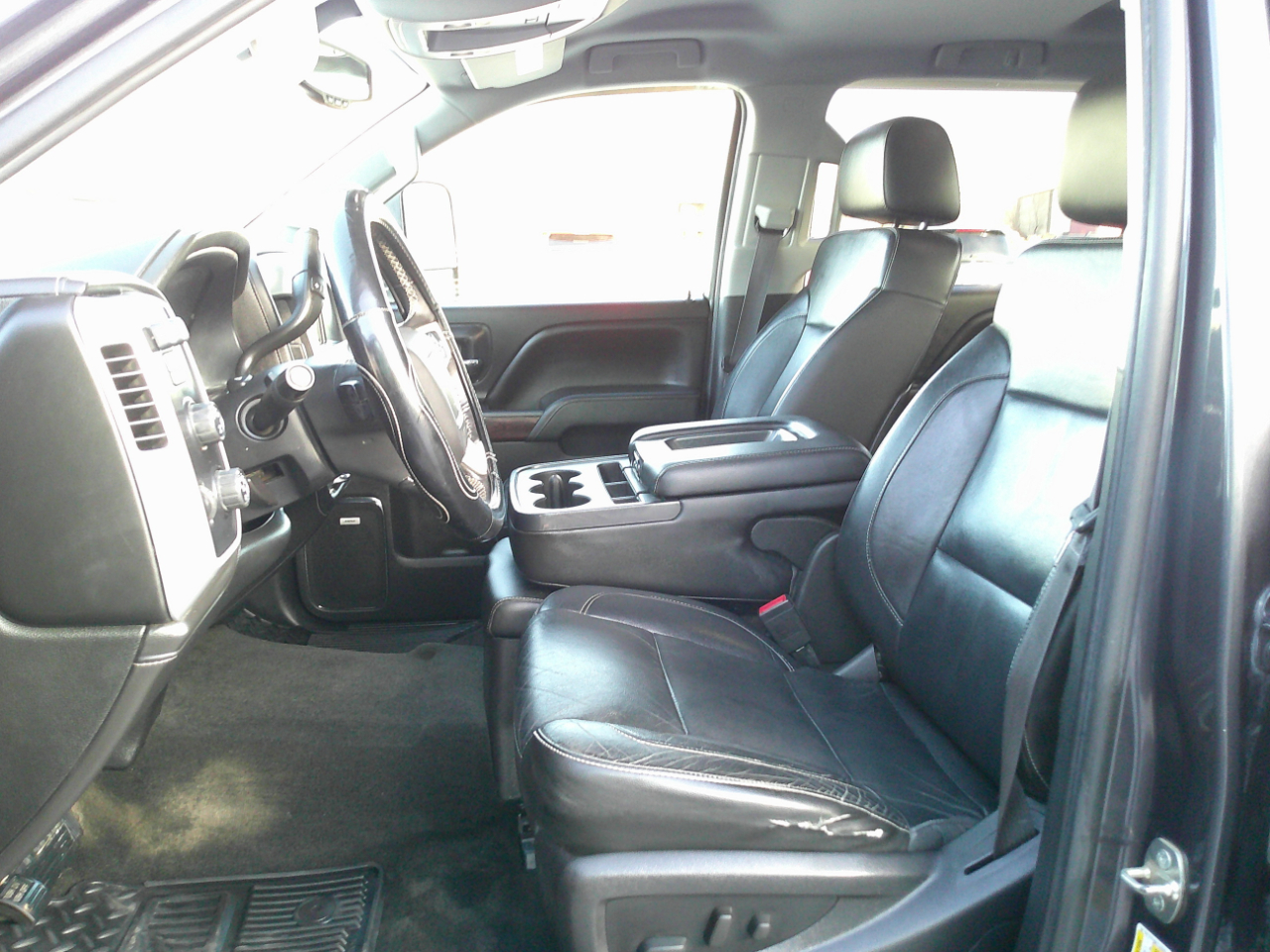 GMC Sierra 2500HD SLT Crew Cab 4WD 2015