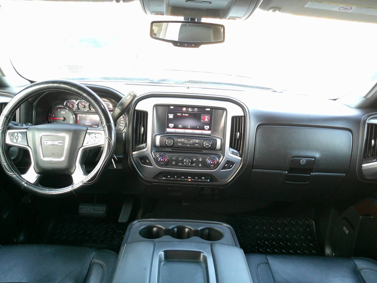 GMC Sierra 2500HD SLT Crew Cab 4WD 2015