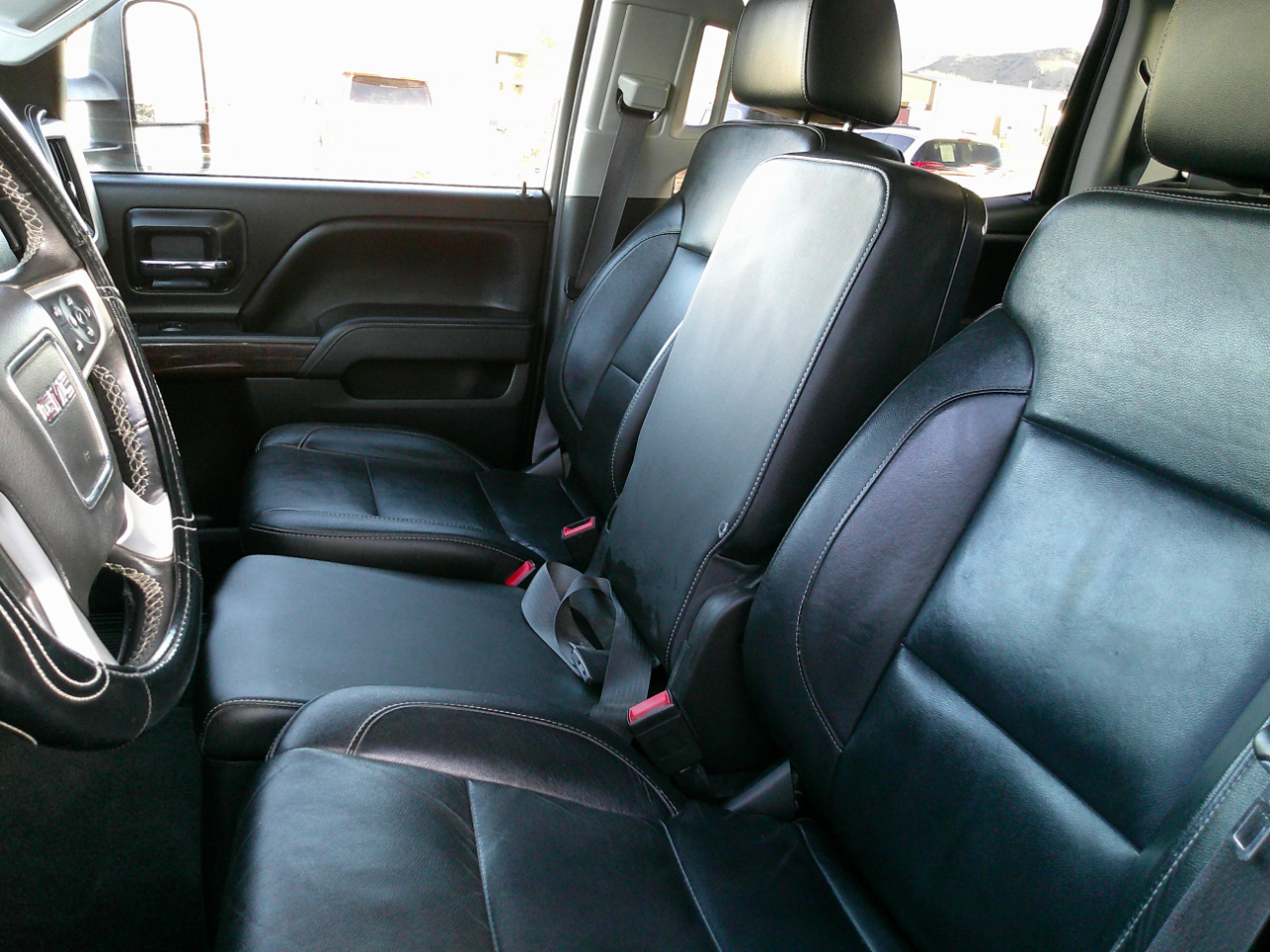 GMC Sierra 2500HD SLT Crew Cab 4WD 2015