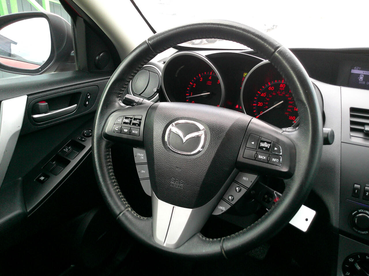 Mazda MAZDA3 s Sport 4-Door 2011