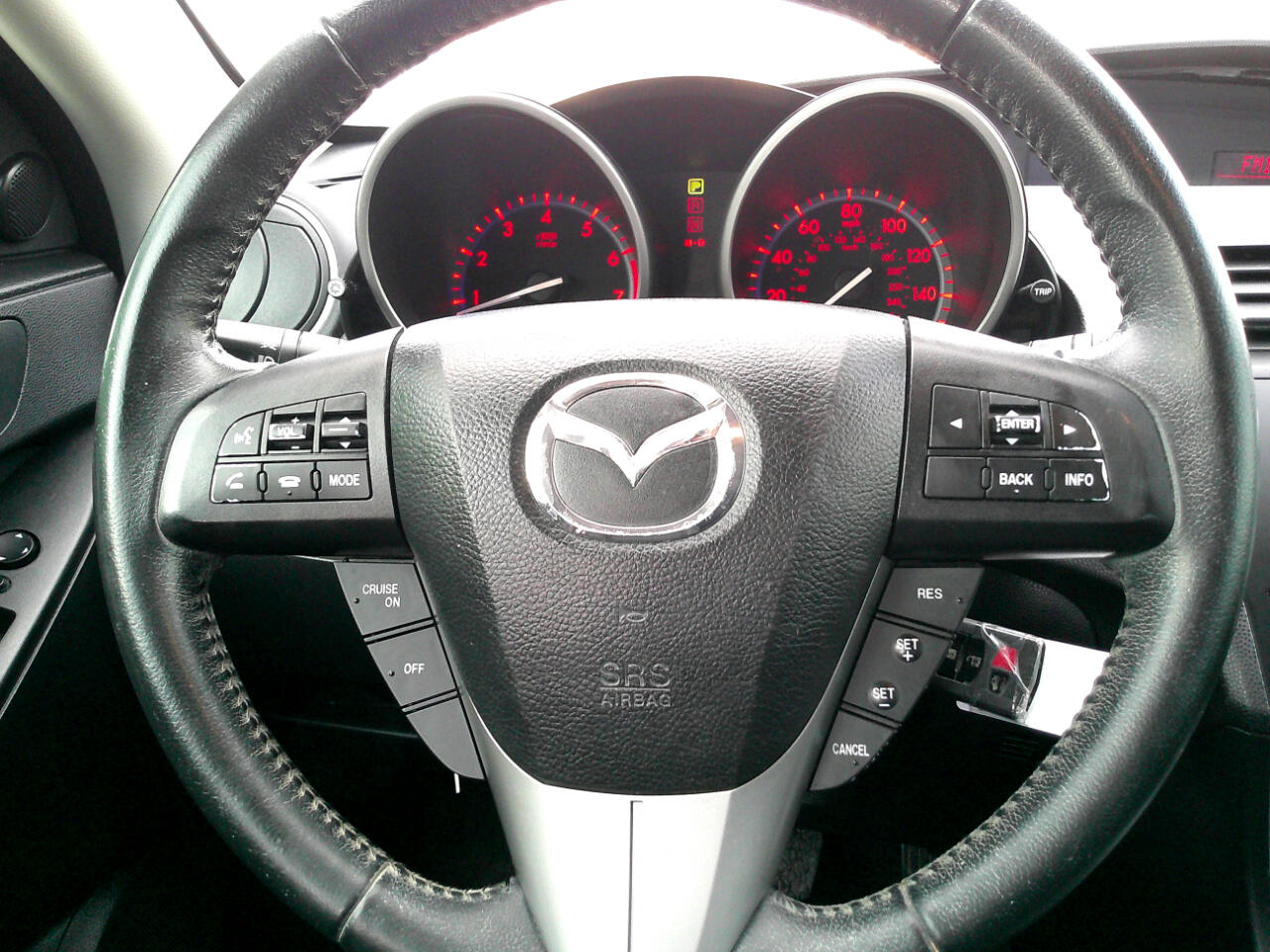 Mazda MAZDA3 s Sport 4-Door 2011