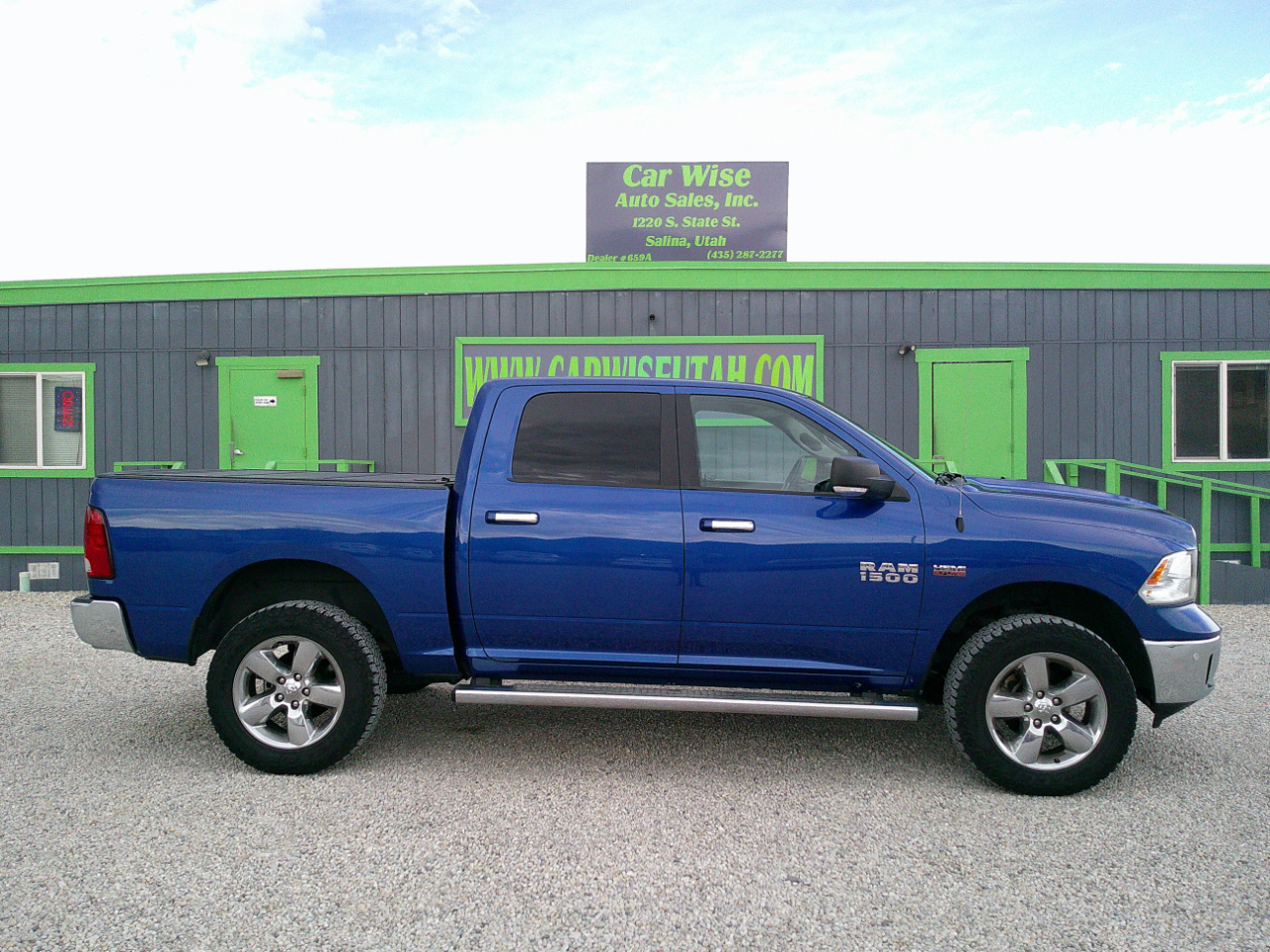 RAM 1500 Big Horn Crew Cab 4WD 2018