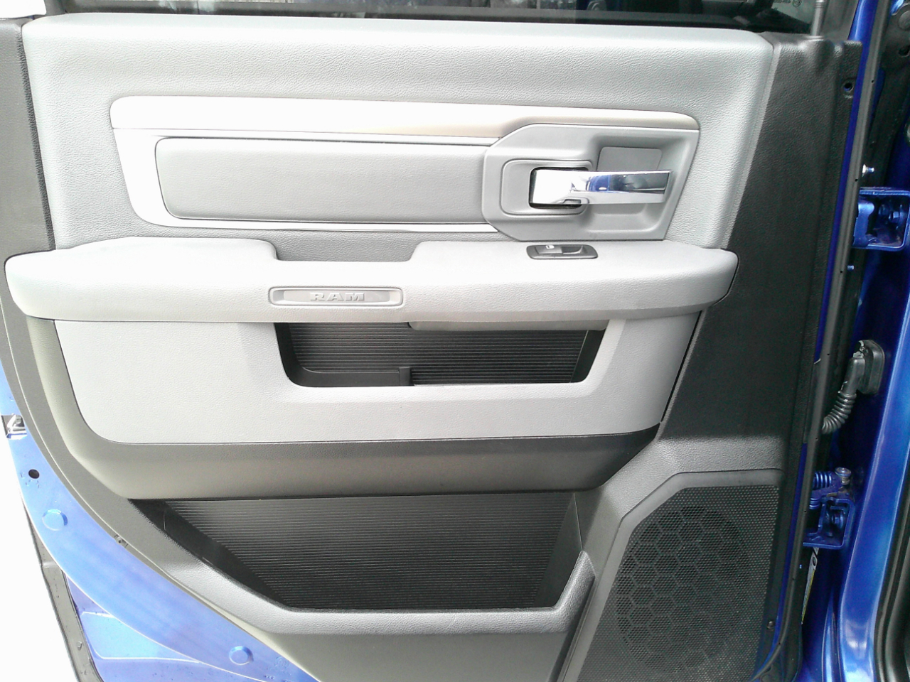 RAM 1500 Big Horn Crew Cab 4WD 2018