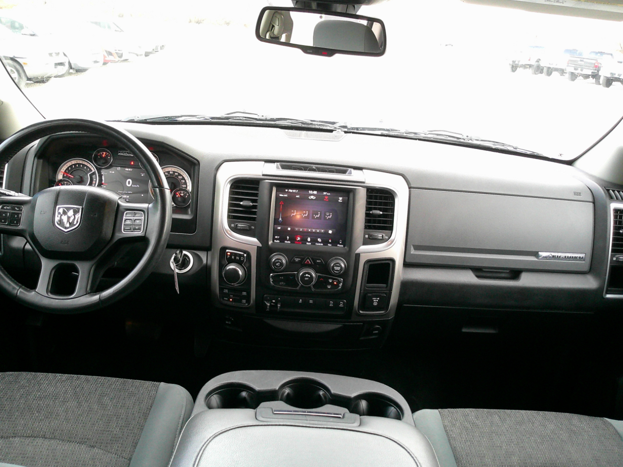 RAM 1500 Big Horn Crew Cab 4WD 2018