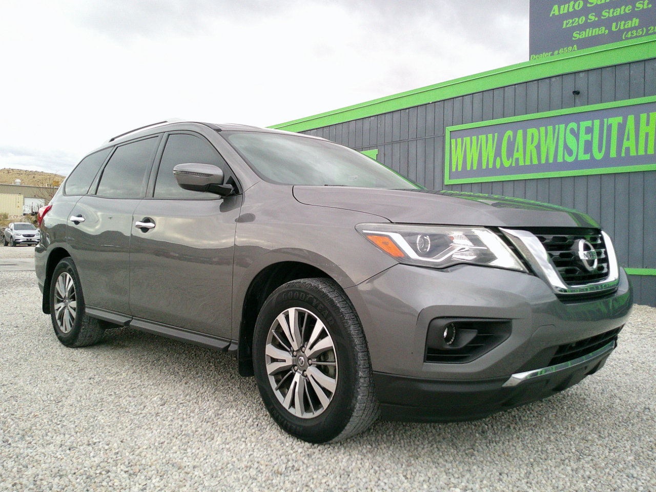 2019 Nissan Pathfinder S 2WD
