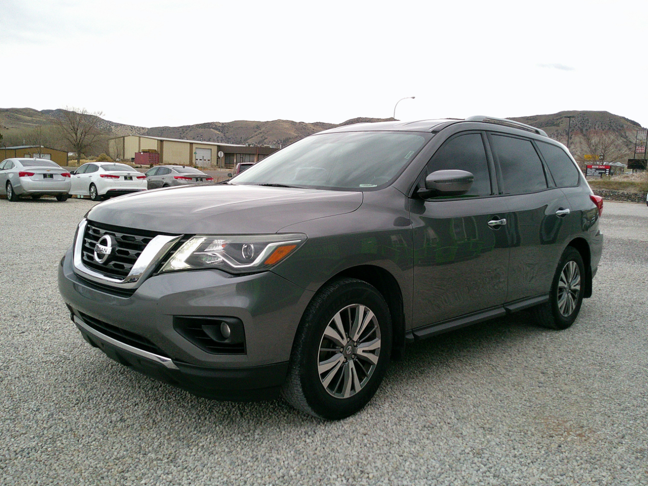 Nissan Pathfinder S 2WD 2019