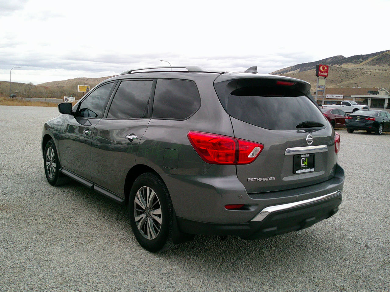 Nissan Pathfinder S 2WD 2019