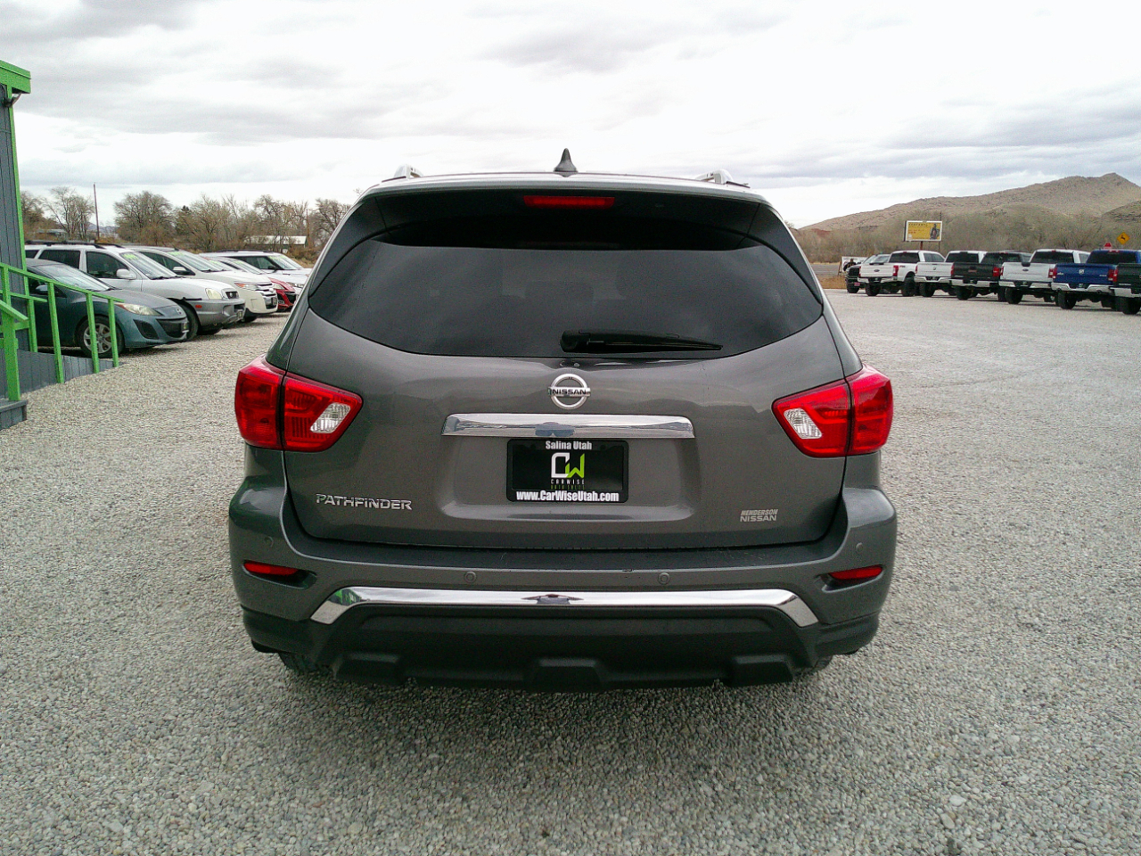 Nissan Pathfinder S 2WD 2019