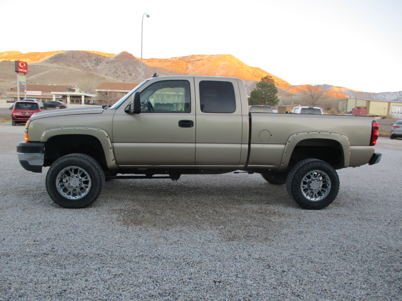 Chevrolet Silverado 2500HD Work Truck Ext. Cab Long Bed 4WD 2006