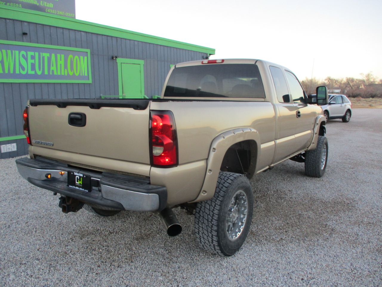 Chevrolet Silverado 2500HD Work Truck Ext. Cab Long Bed 4WD 2006