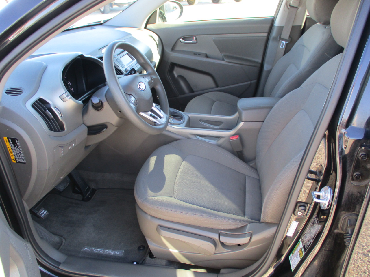 Kia Sportage LX FWD 2012