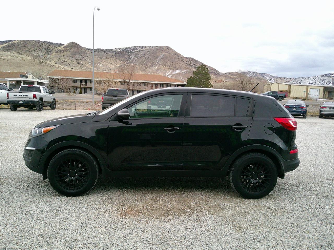 Kia Sportage LX FWD 2012