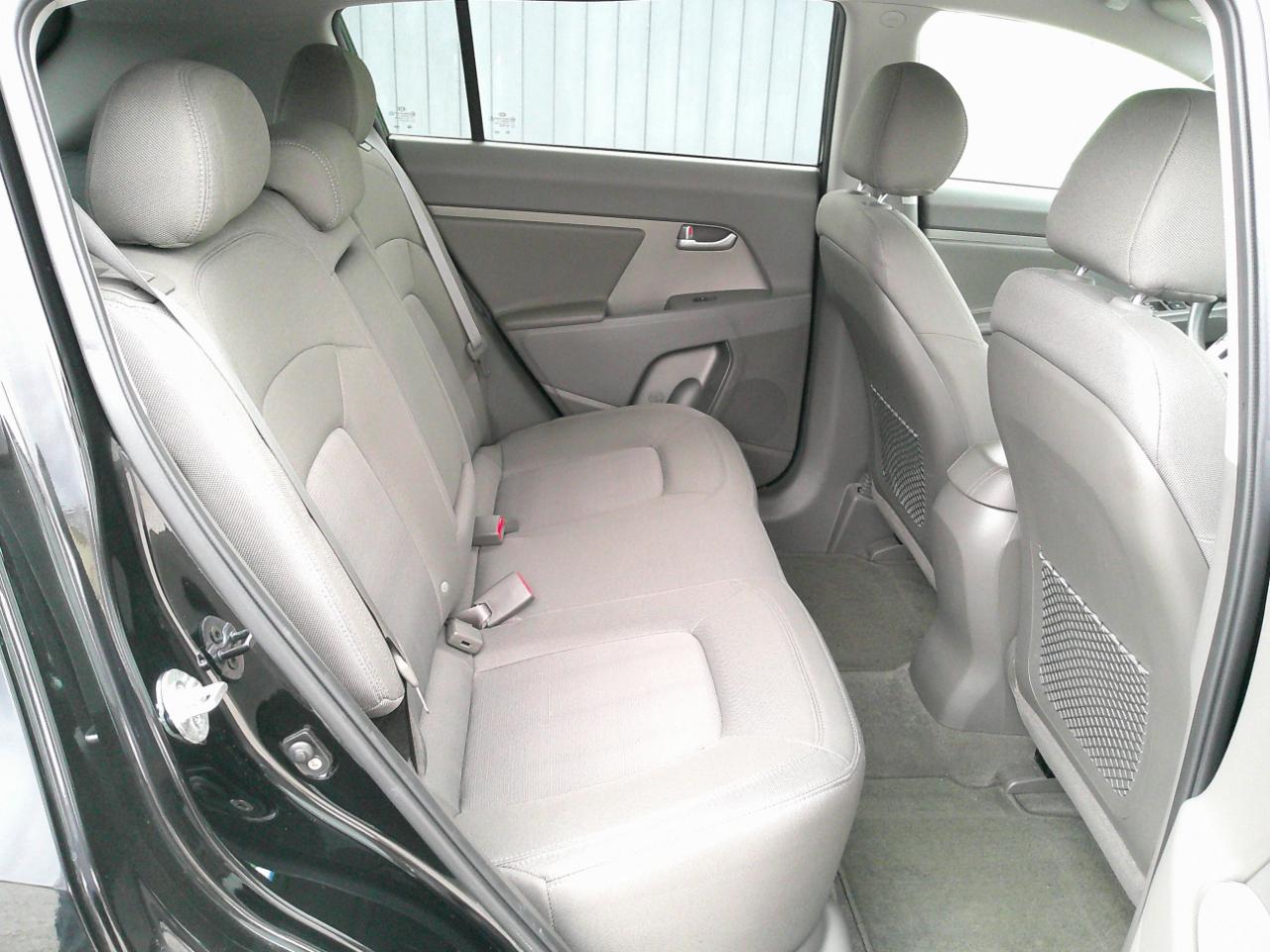 Kia Sportage LX FWD 2012