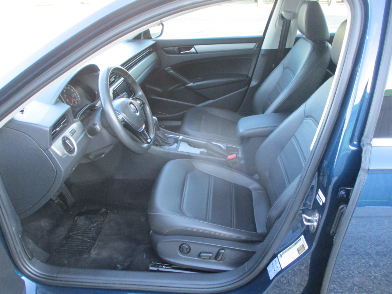 Volkswagen Passat SE 2021