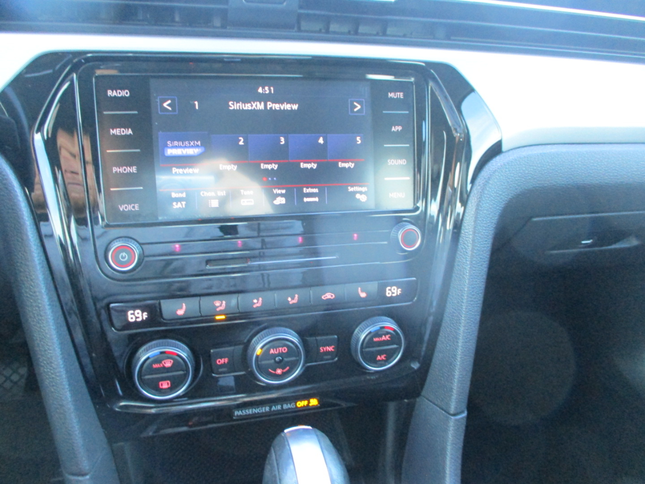 Volkswagen Passat SE 2021