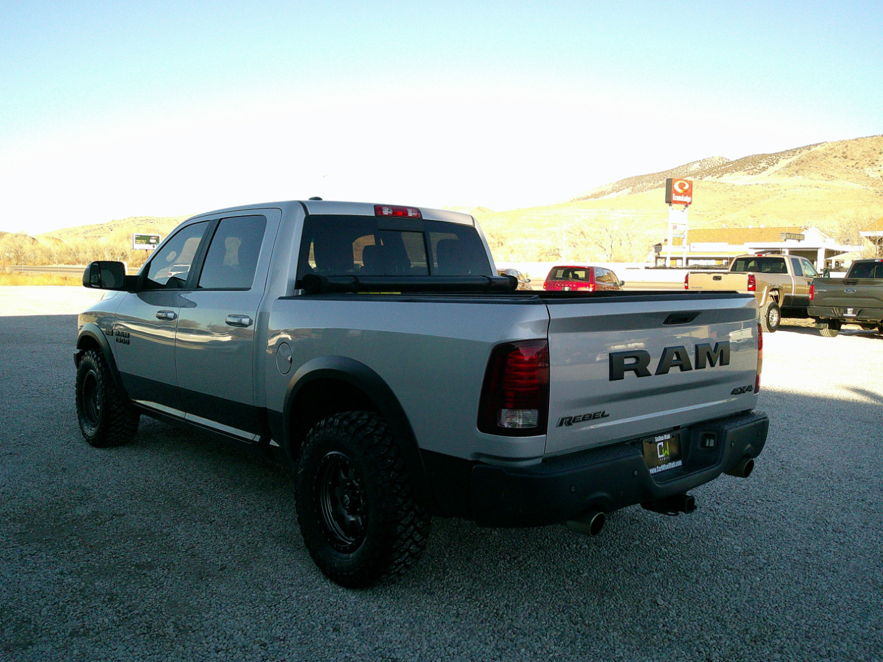 RAM 1500 Rebel Crew Cab SWB 4WD 2017