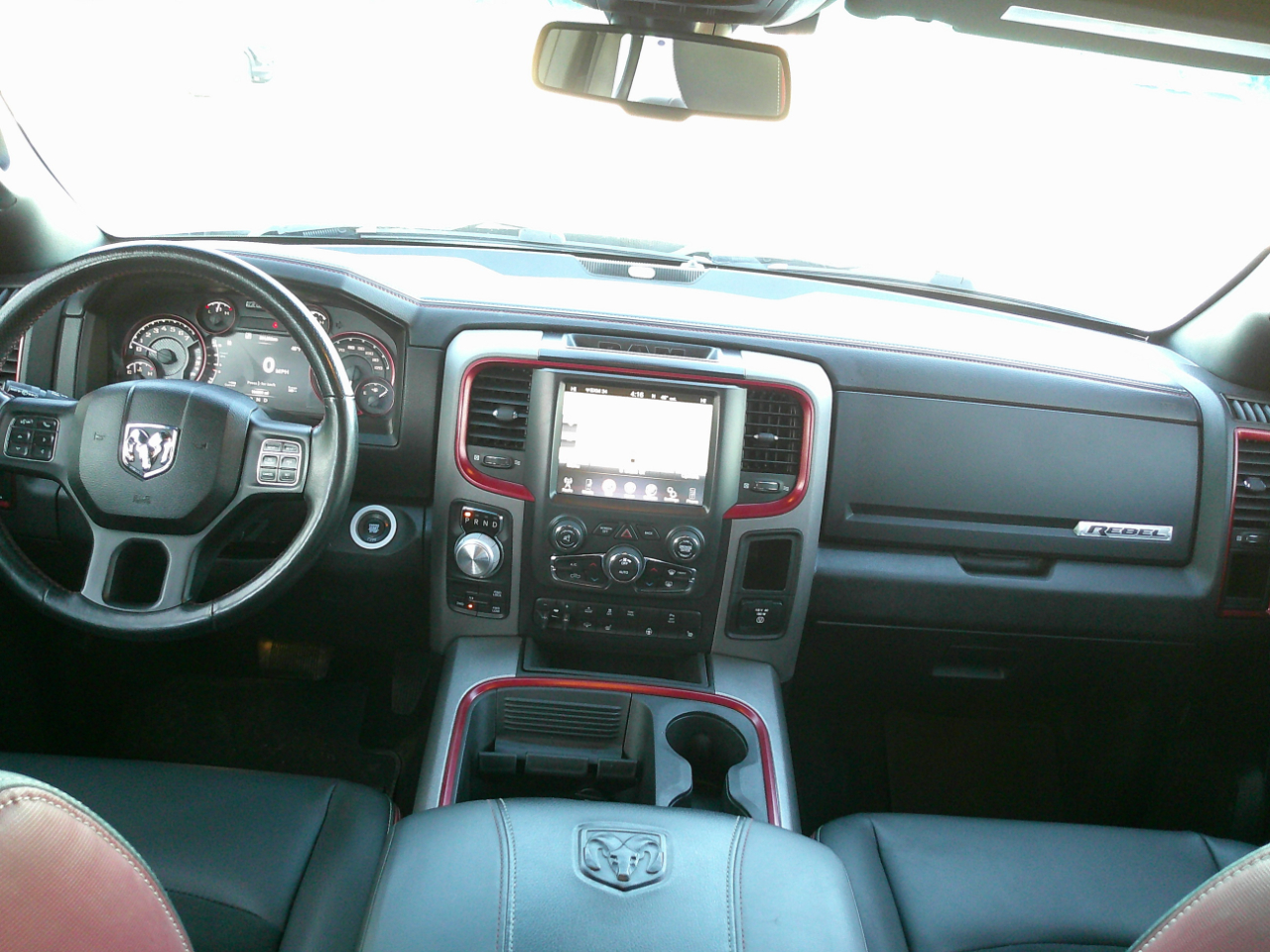 RAM 1500 Rebel Crew Cab SWB 4WD 2017