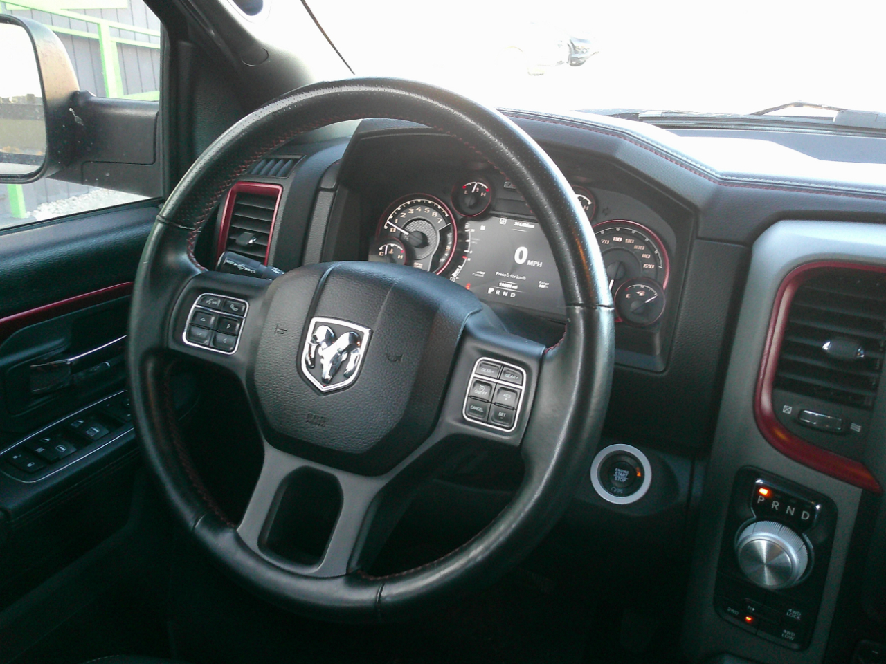 RAM 1500 Rebel Crew Cab SWB 4WD 2017