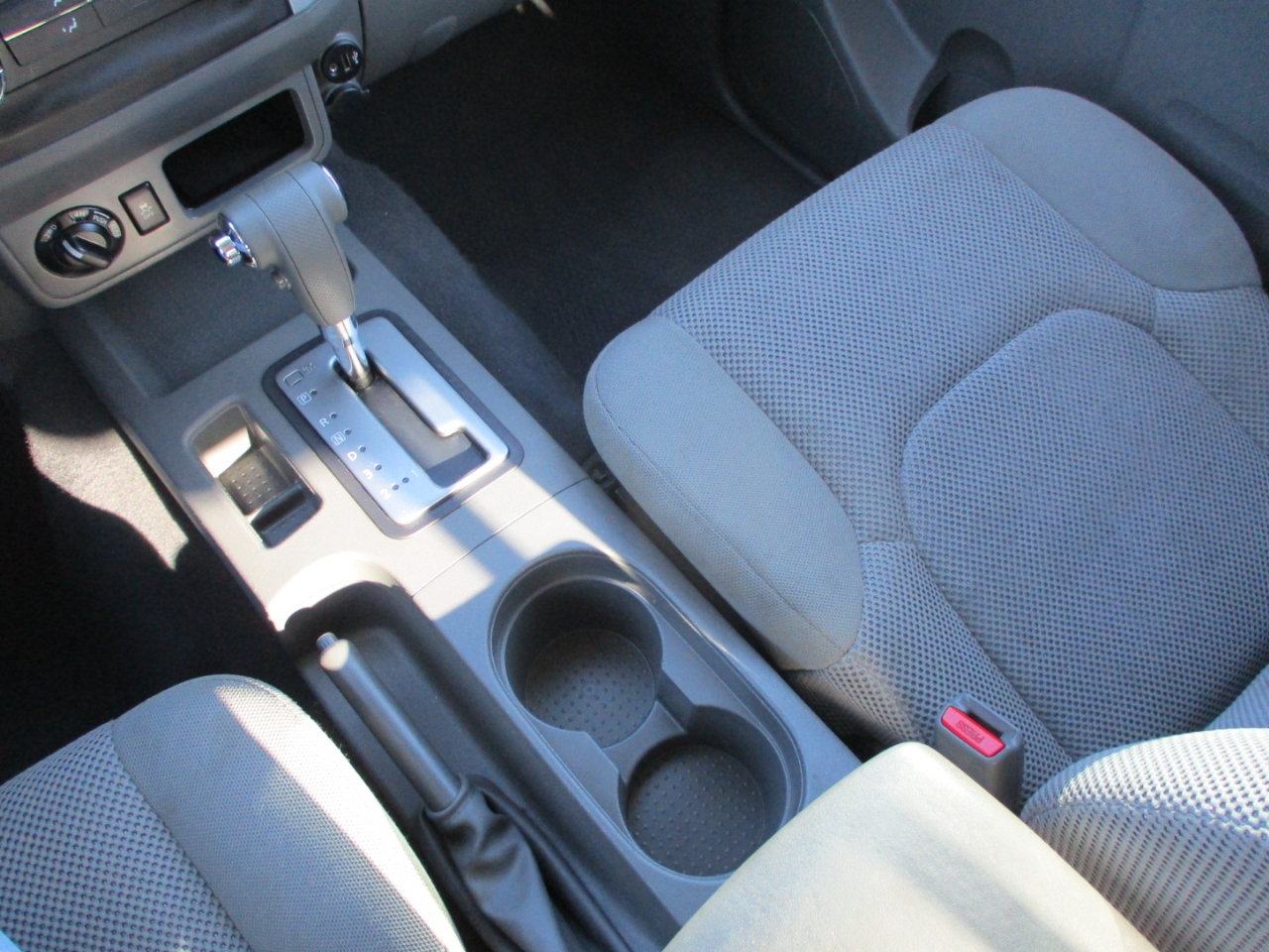 Nissan Frontier SV Crew Cab 4X4 V6 2019