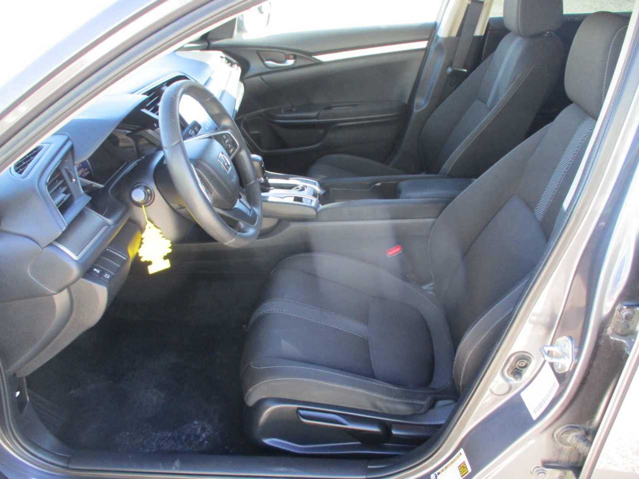 Honda Civic LX Sedan CVT 2018