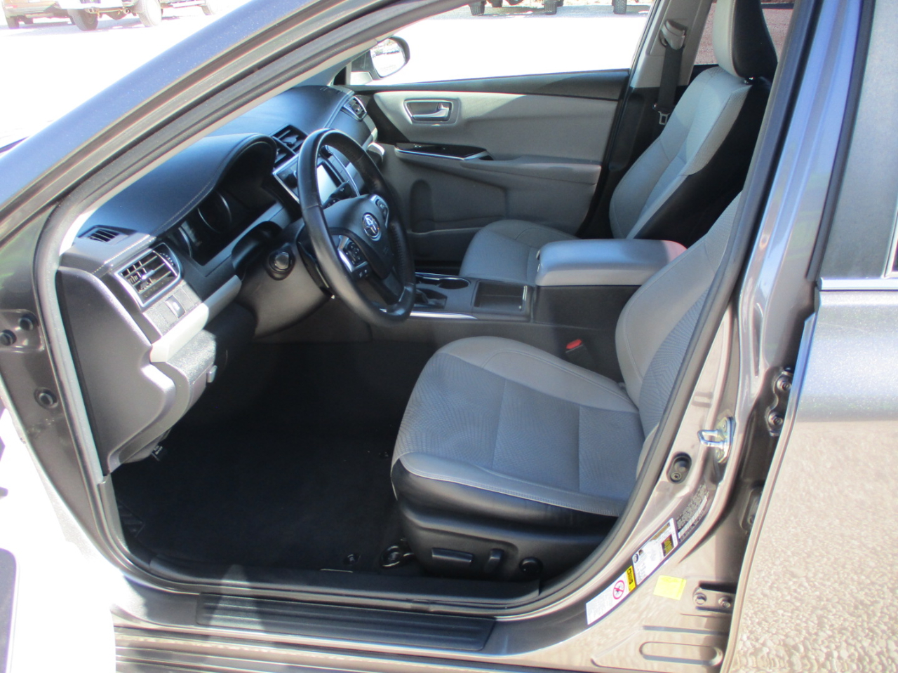 Toyota Camry SE 2017