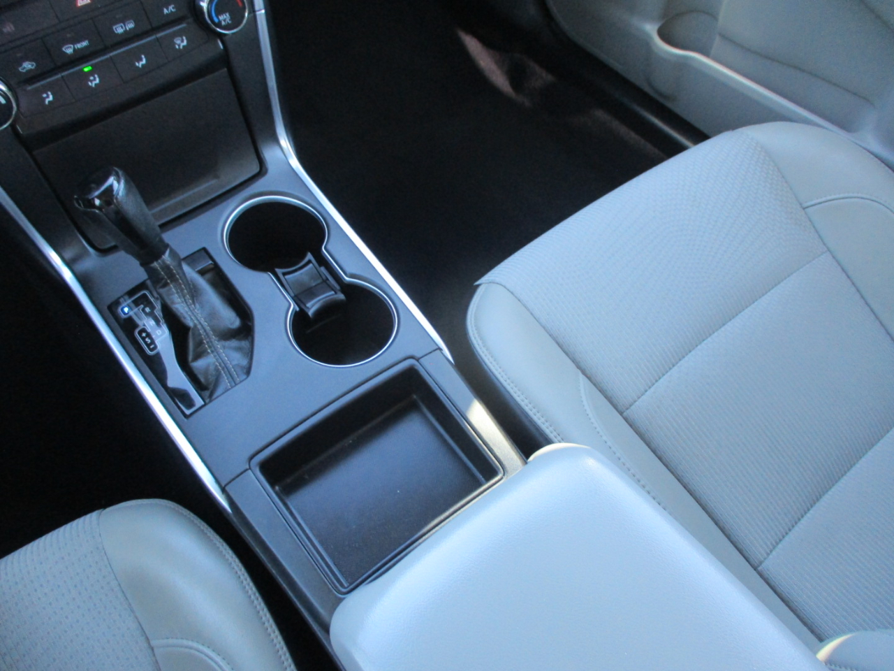 Toyota Camry SE 2017