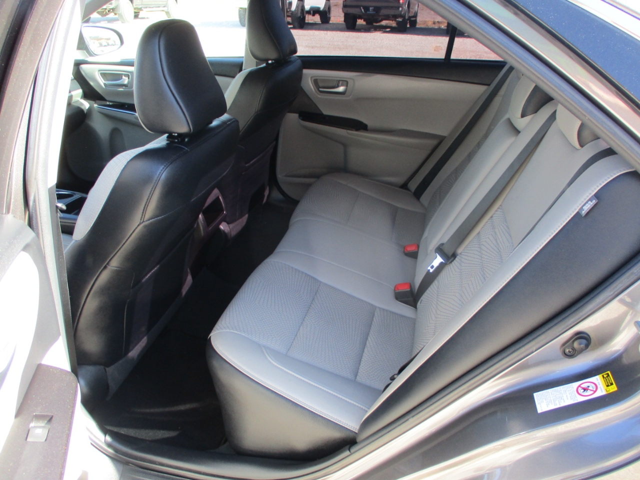 Toyota Camry SE 2017