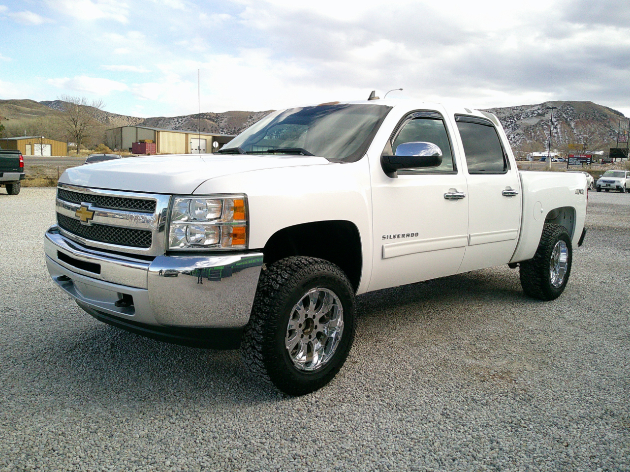 Chevrolet Silverado 1500 LT Crew Cab 4WD 2013
