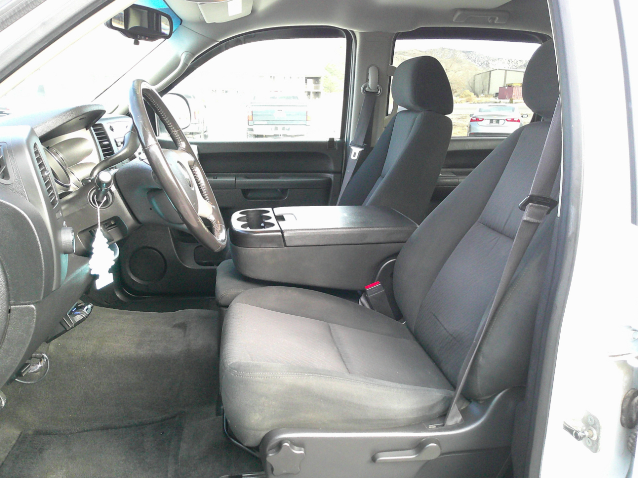 Chevrolet Silverado 1500 LT Crew Cab 4WD 2013